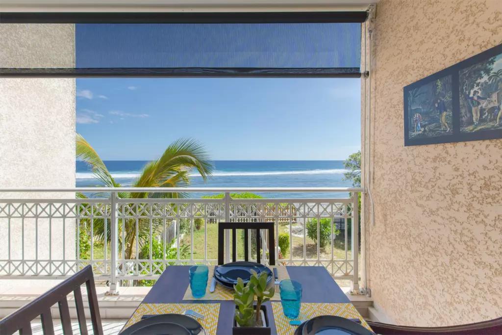 Le Petrel Blanc - Appartement Sur La Plage De La Souris Blanche Trois Bassins Экстерьер фото
